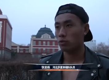 此前《名侦探柯南：绀青之拳》结尾出现了对M24的暗示：枪心瞄准的是日本的东京，赤井秀一：;让子弹飞到遥远的另一端